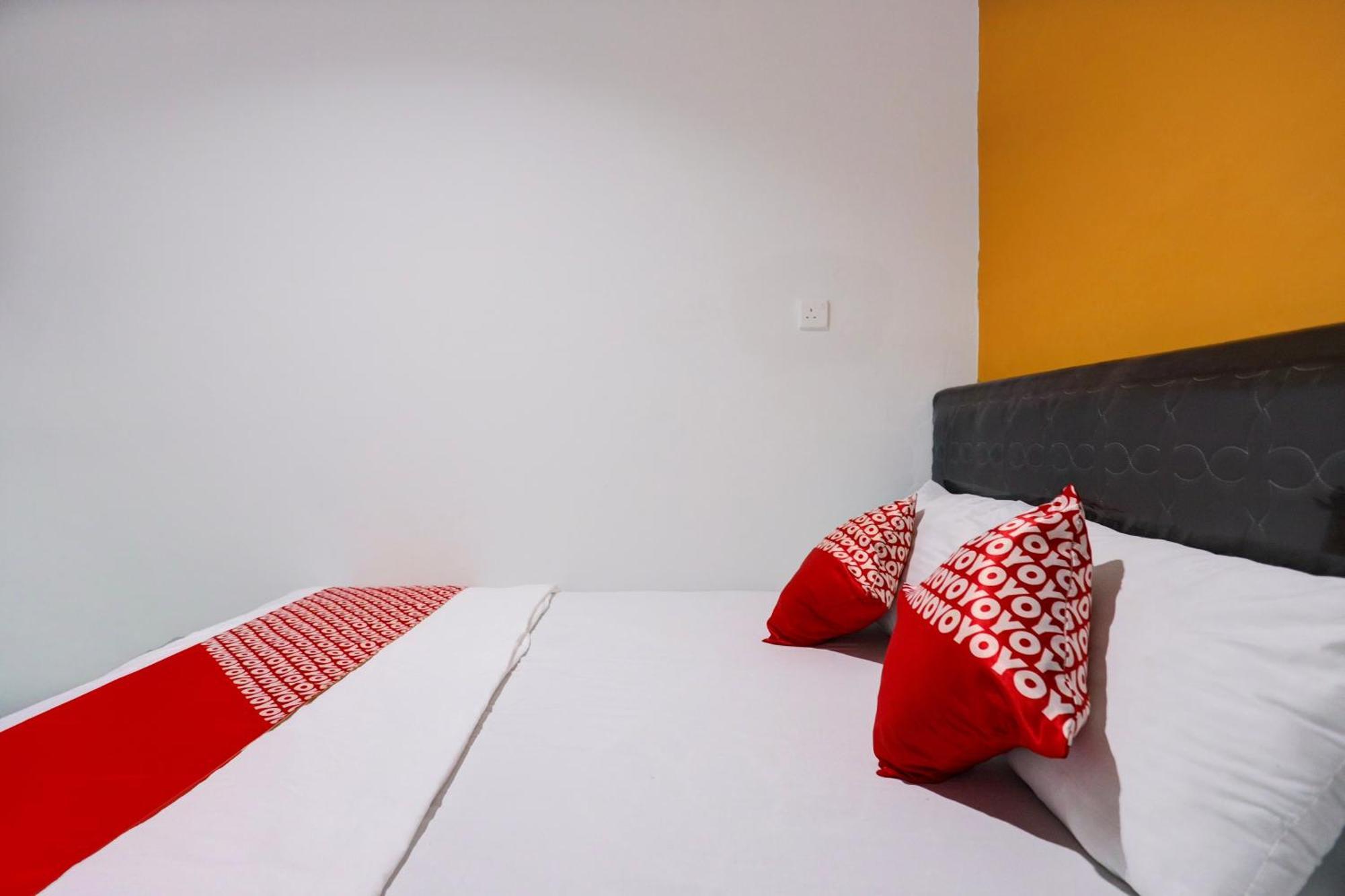 Super Oyo Capital O 93076 Batam Backpacker Guesthouse 2 Pembunuh Ngoại thất bức ảnh